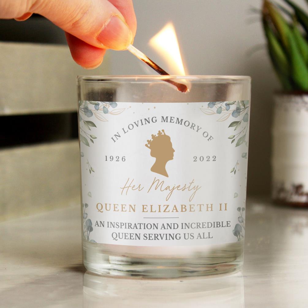 Personalised Queens Commemorative Small Candle Jar Extra Image 2